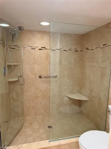 290 Naples Cove Dr 2402, Naples, Florida 34110