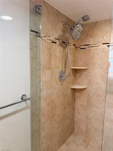 290 Naples Cove Dr 2402, Naples, Florida 34110