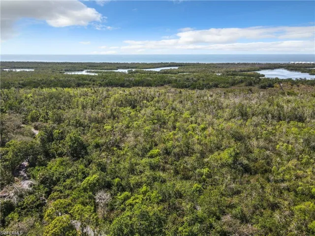 290  Naples Cove  DR, Naples, FL 34110