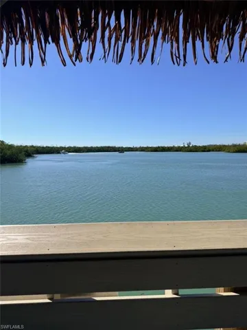 290 Naples Cove Dr 2402, Naples, Florida 34110