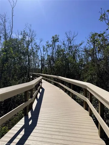 290 Naples Cove Dr 2402, Naples, Florida 34110