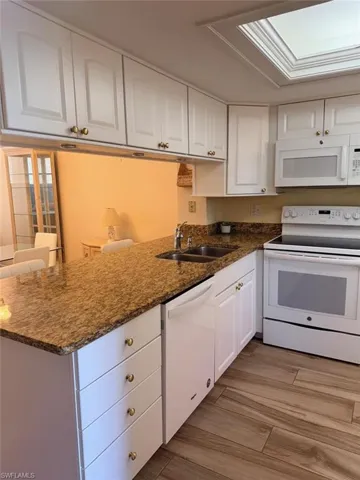 290 Naples Cove Dr 2402, Naples, Florida 34110