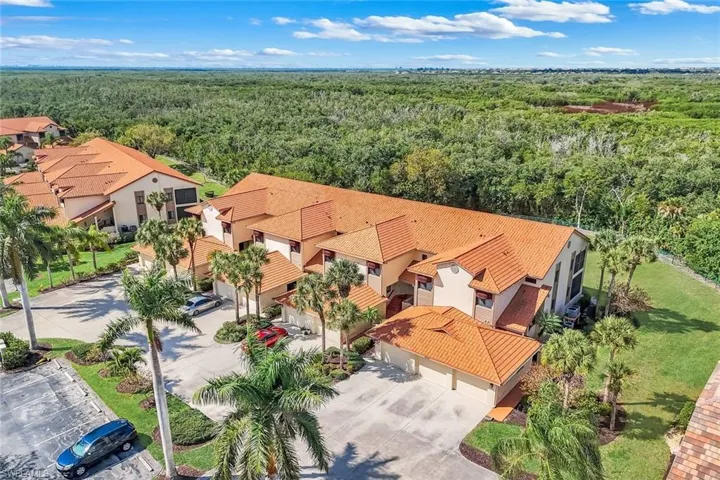 16540 Heron Coach Way 406, Fort Myers, Florida 33908