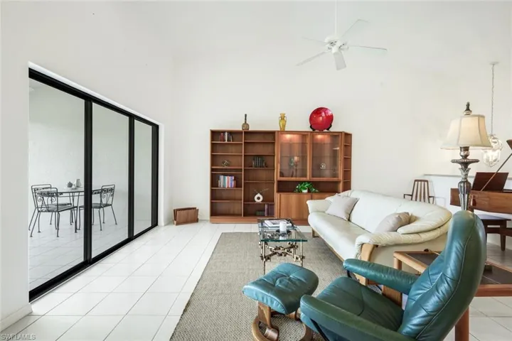 16540 Heron Coach Way 406, Fort Myers, Florida 33908