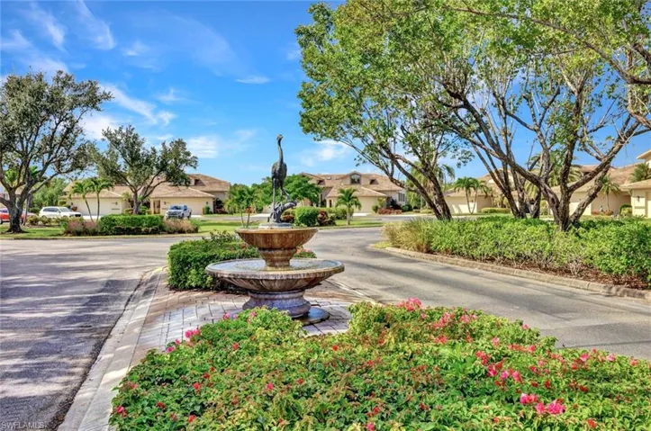 16540 Heron Coach Way 406, Fort Myers, Florida 33908