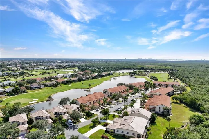 16540 Heron Coach Way 406, Fort Myers, Florida 33908