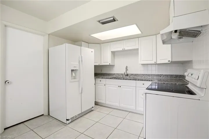 2237 Iris Way, Fort Myers, Florida 33905