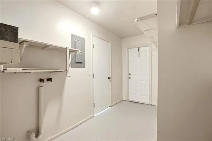 2237 Iris Way, Fort Myers, Florida 33905