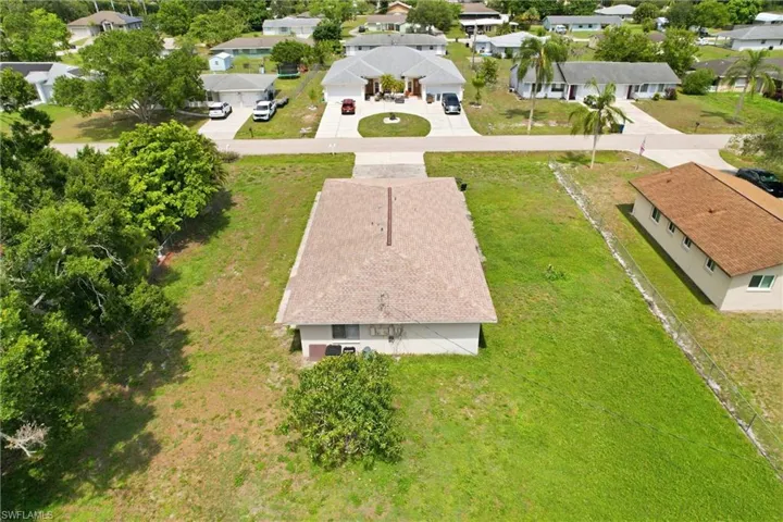 2237 Iris Way, Fort Myers, Florida 33905