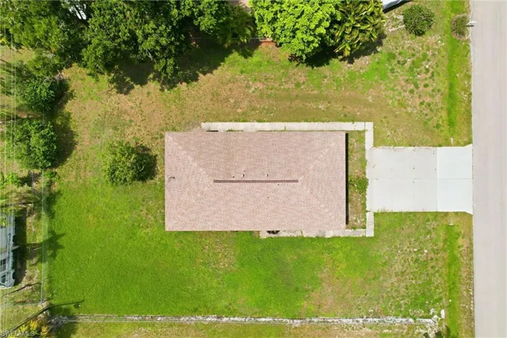 2237 Iris Way, Fort Myers, Florida 33905