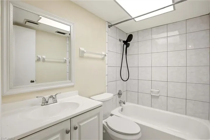 2237 Iris Way, Fort Myers, Florida 33905