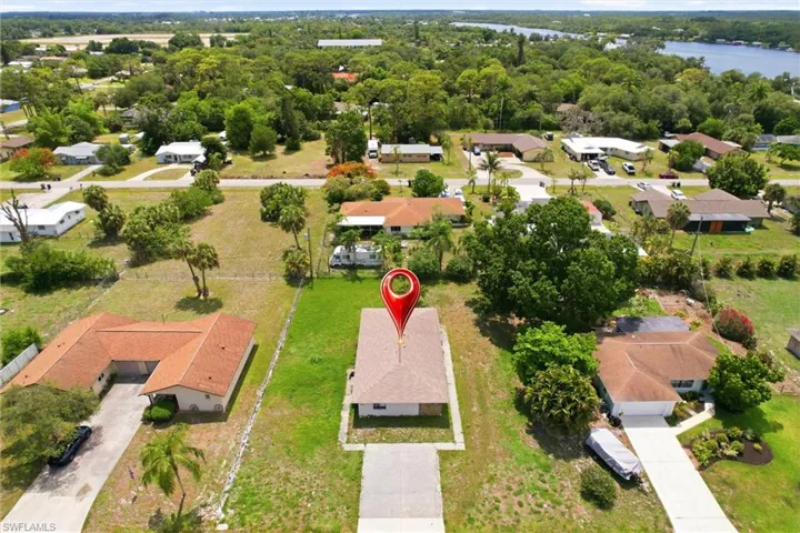 2237 Iris Way, Fort Myers, Florida 33905