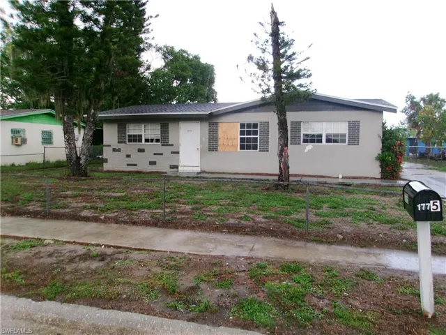 1775 N Markley Ct, Fort Myers, Florida 33916