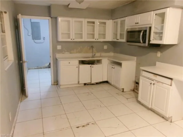 1775 N Markley Ct, Fort Myers, Florida 33916