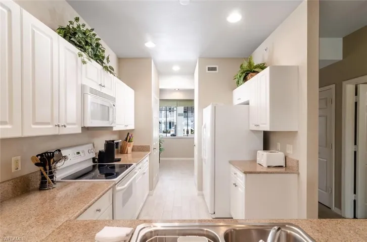 7920  Mahogany Run  LN, Naples, FL 34113