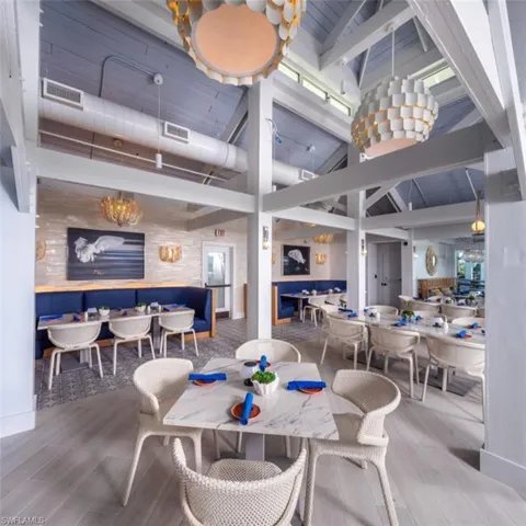 Pelican Bay South beach outdoor bar