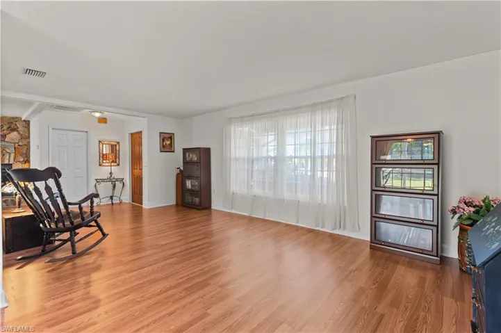 3023 Se 5th Pl, Cape Coral Fl 33904
