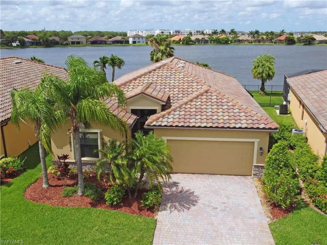 Front aereal view of home