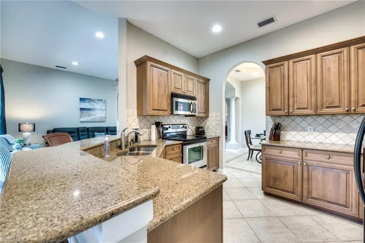 GRANITE COUNTERTOPS