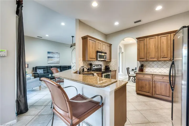 STAINLESS STEEL APPLIANCES