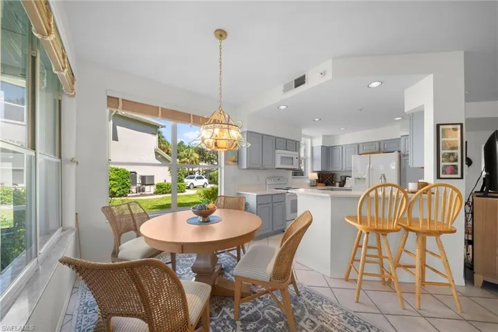 27071 Lake Harbor Ct 103, Bonita Springs, Florida 34134