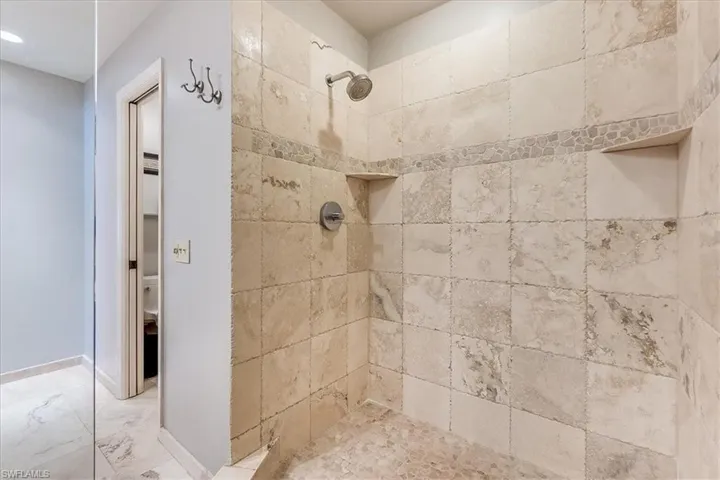 532 Club Side Dr # 532, Naples Fl 34110