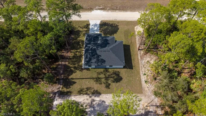 Aerial view of property and surrounding area