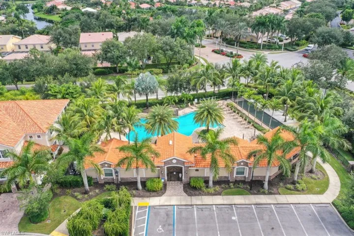 28022  Sosta  LN, Bonita Springs, FL 34135