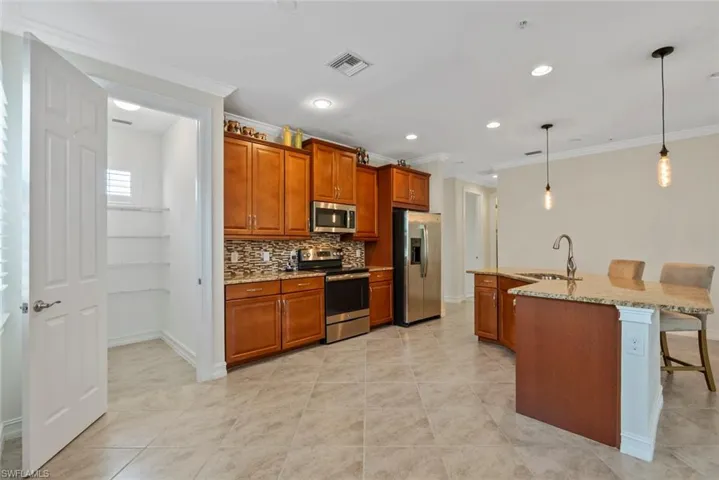 28022  Sosta  LN, Bonita Springs, FL 34135