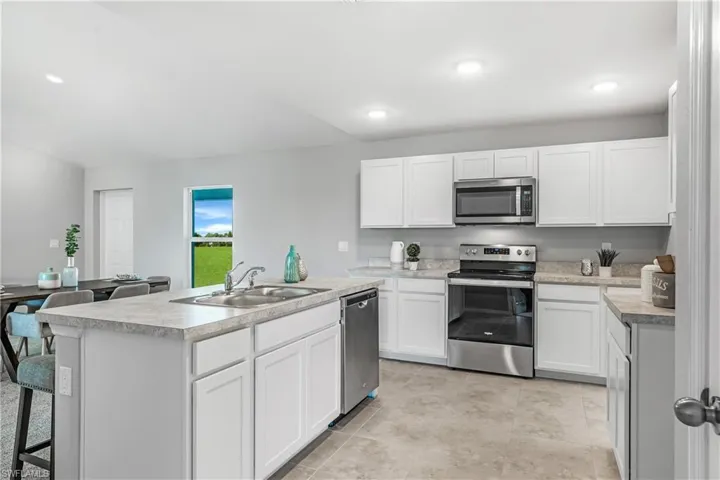 3312 54th St W, Lehigh Acres Fl 33971