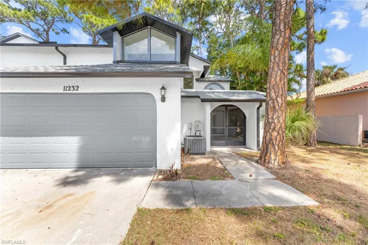 11232  San Sebastian  LN, Bonita Springs, FL 34135