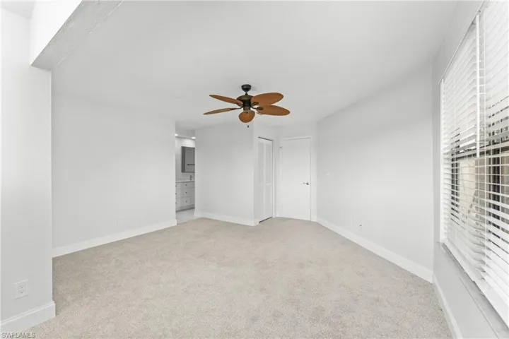 11232  San Sebastian  LN, Bonita Springs, FL 34135
