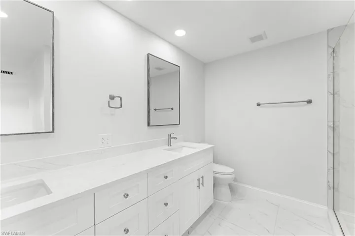 11232  San Sebastian  LN, Bonita Springs, FL 34135