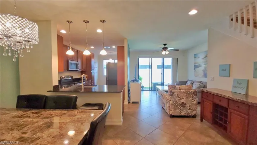 9462 Montebello Way 106, Fort Myers, Florida 33908