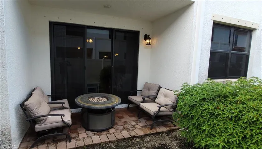 9462 Montebello Way 106, Fort Myers, Florida 33908
