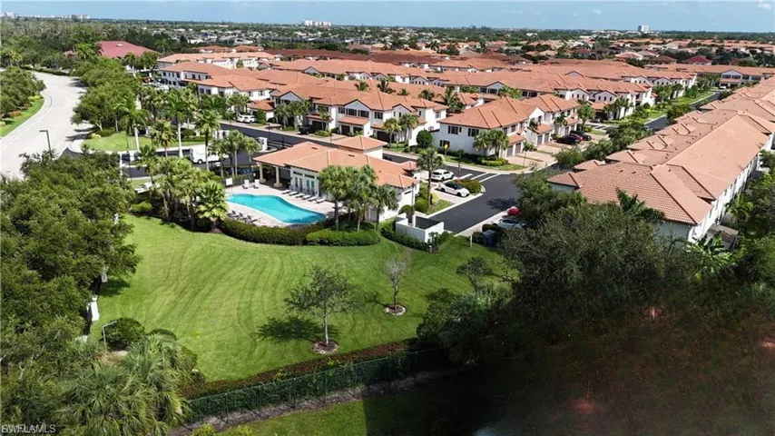 9462 Montebello Way 106, Fort Myers, Florida 33908