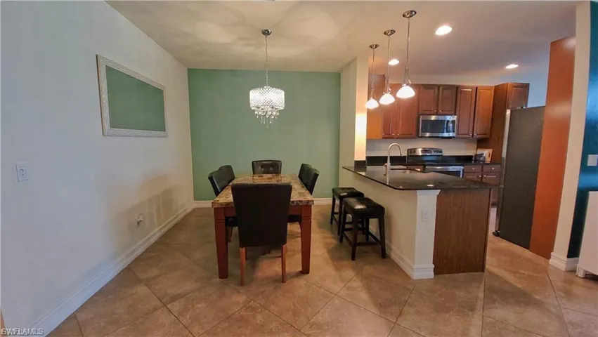 9462  Montebello  WAY, Fort Myers, FL 33908