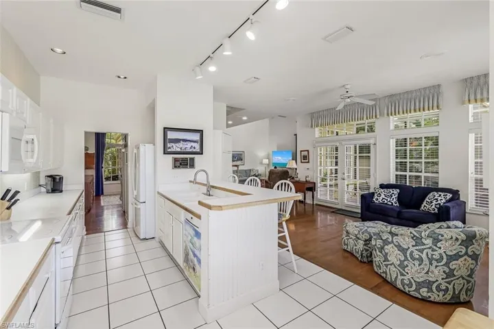 3520  Thornbury  LN, Bonita Springs, FL 34134