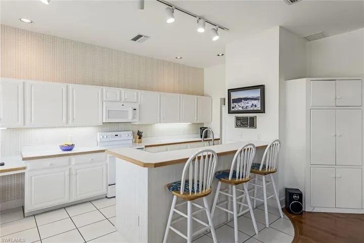 3520  Thornbury  LN, Bonita Springs, FL 34134