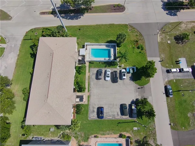 2504 Se 16th Pl 104, Cape Coral, Florida 33904