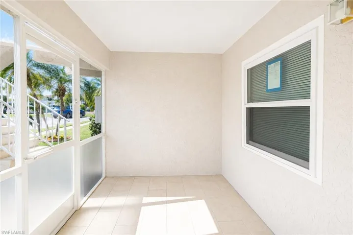 2504 Se 16th Pl 104, Cape Coral, Florida 33904