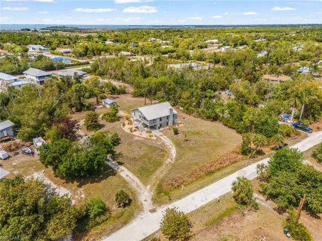 8677 Whispering Pines Dr, St. James City, Florida 33956