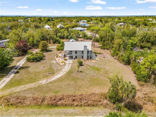 8677 Whispering Pines Dr, St. James City, Florida 33956