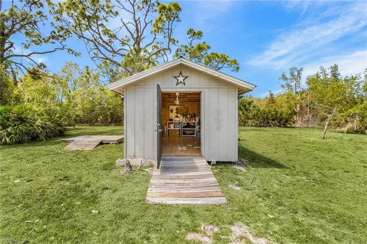 8677 Whispering Pines Dr, St. James City, Florida 33956