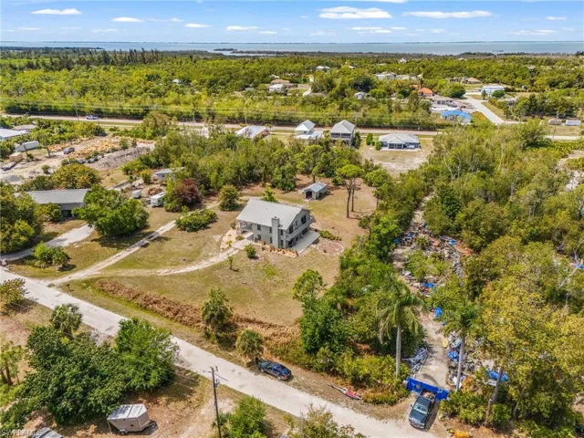 8677 Whispering Pines Dr, St. James City, Florida 33956