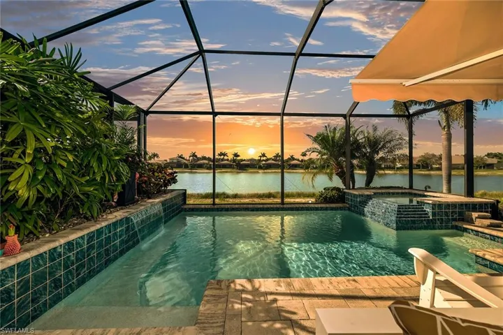 14815  Edgewater  CIR, Naples, FL 34114