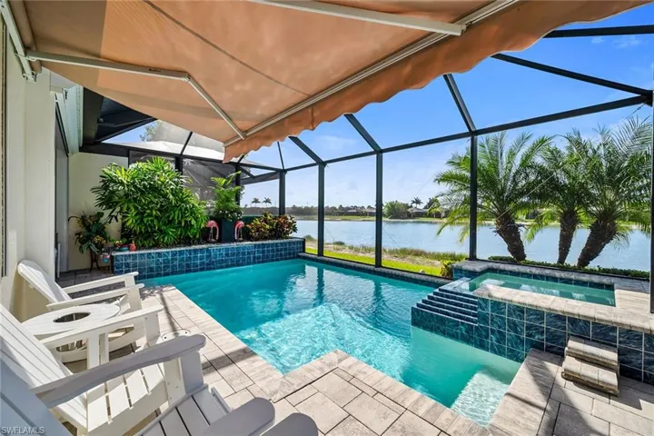 14815  Edgewater  CIR, Naples, FL 34114