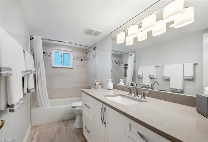 577  Beachwalk  CIR, Naples, FL 34108