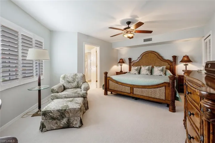 577  Beachwalk  CIR, Naples, FL 34108