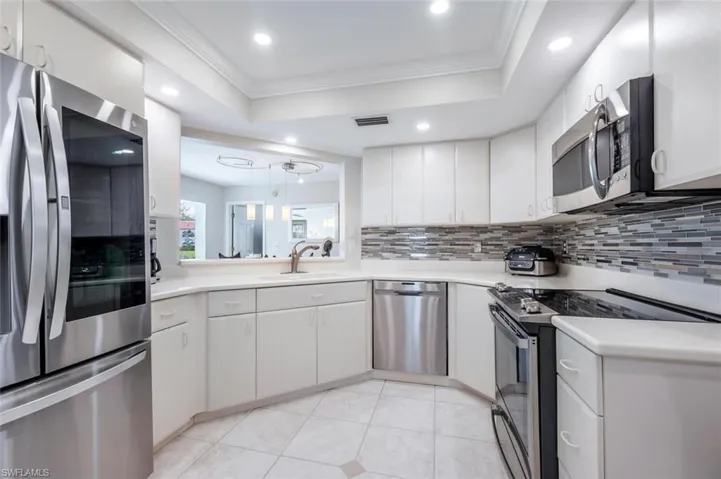 577  Beachwalk  CIR, Naples, FL 34108